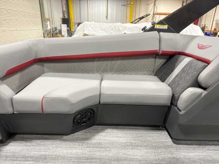 2026 Bennington 24MFB - ESP - ARCH - BLACKOUT US-ETWS9309J526 [photo 9]